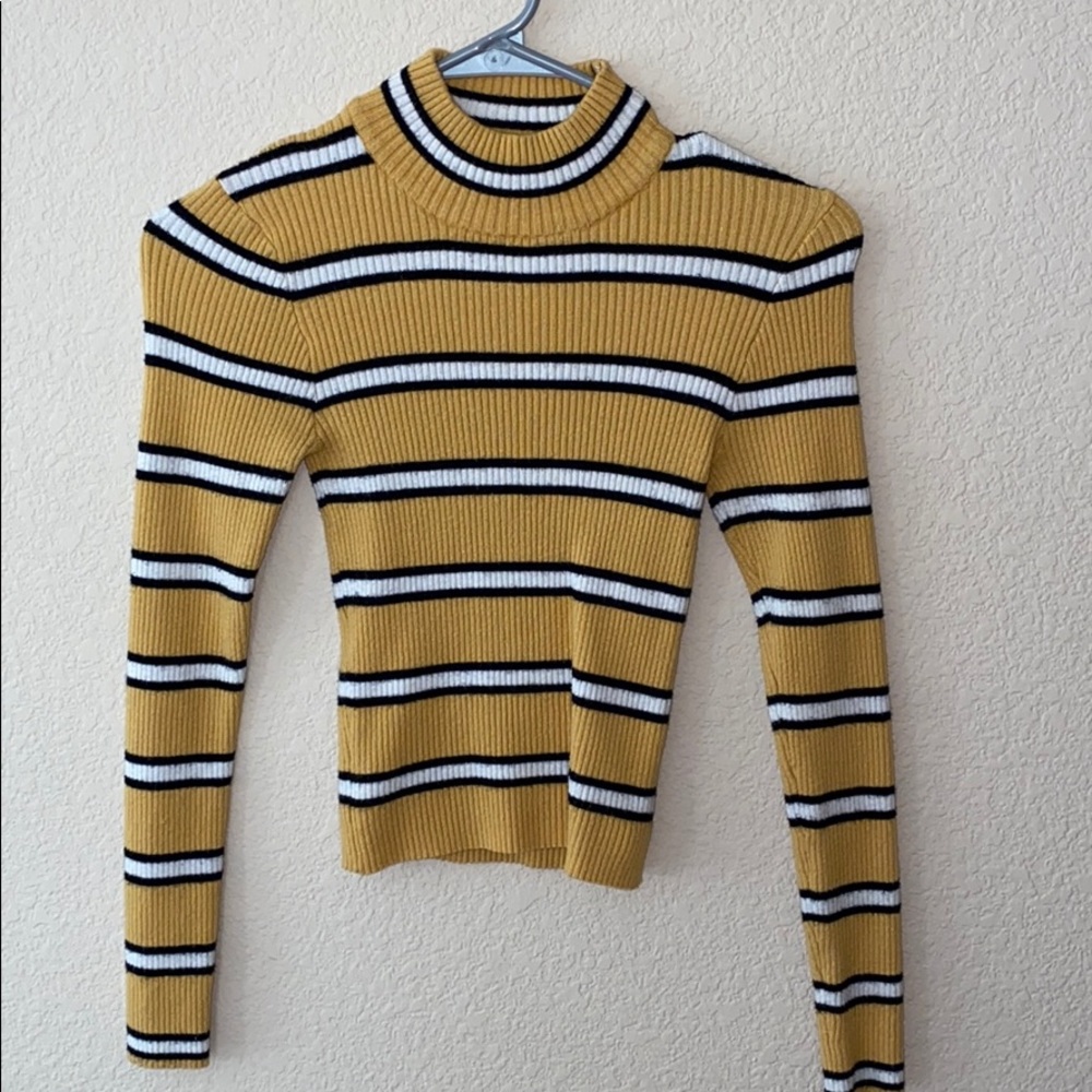Tilly’s turtleneck sweater